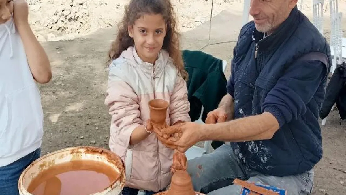 Bursa'da minik kaşifler İznik'te tarih ve kültürle buluştu