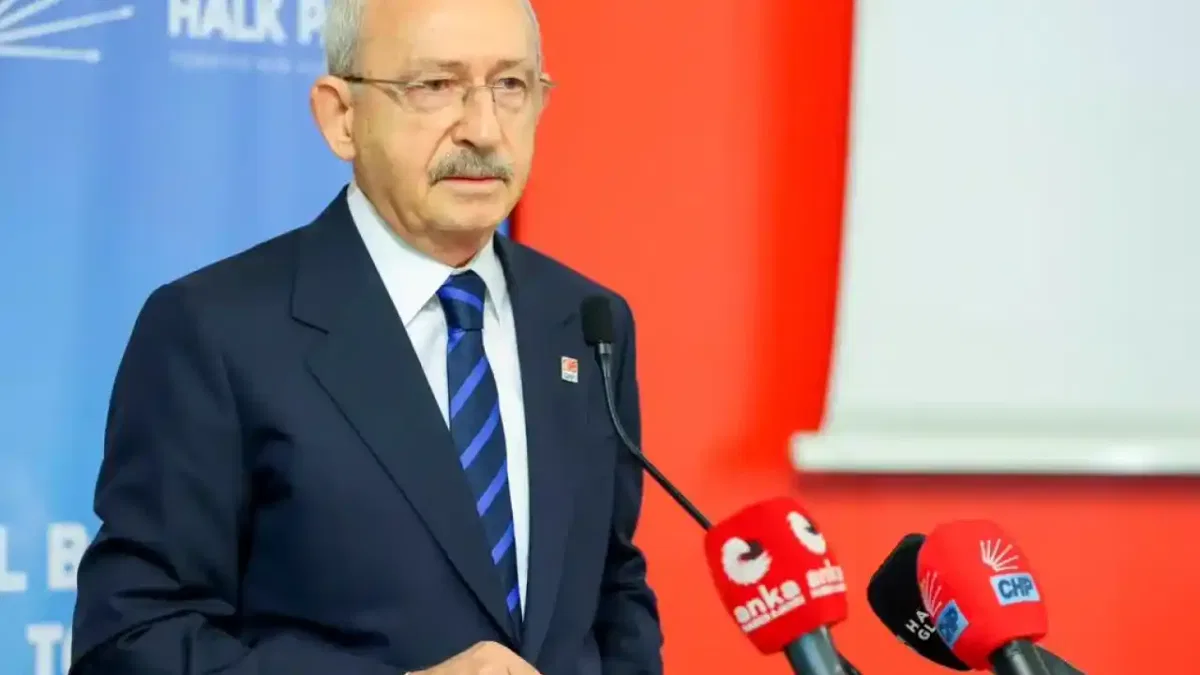 CHP'de İl Başkanları toplandı... Kılıçdaroğlu: Partiden ayrılanlarla tartışmaya girmeyin, sorunlara odaklanın