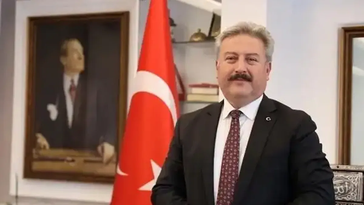 Doç. Dr. Mustafa Palancıoğlu'ndan 1 Mayıs açıklaması