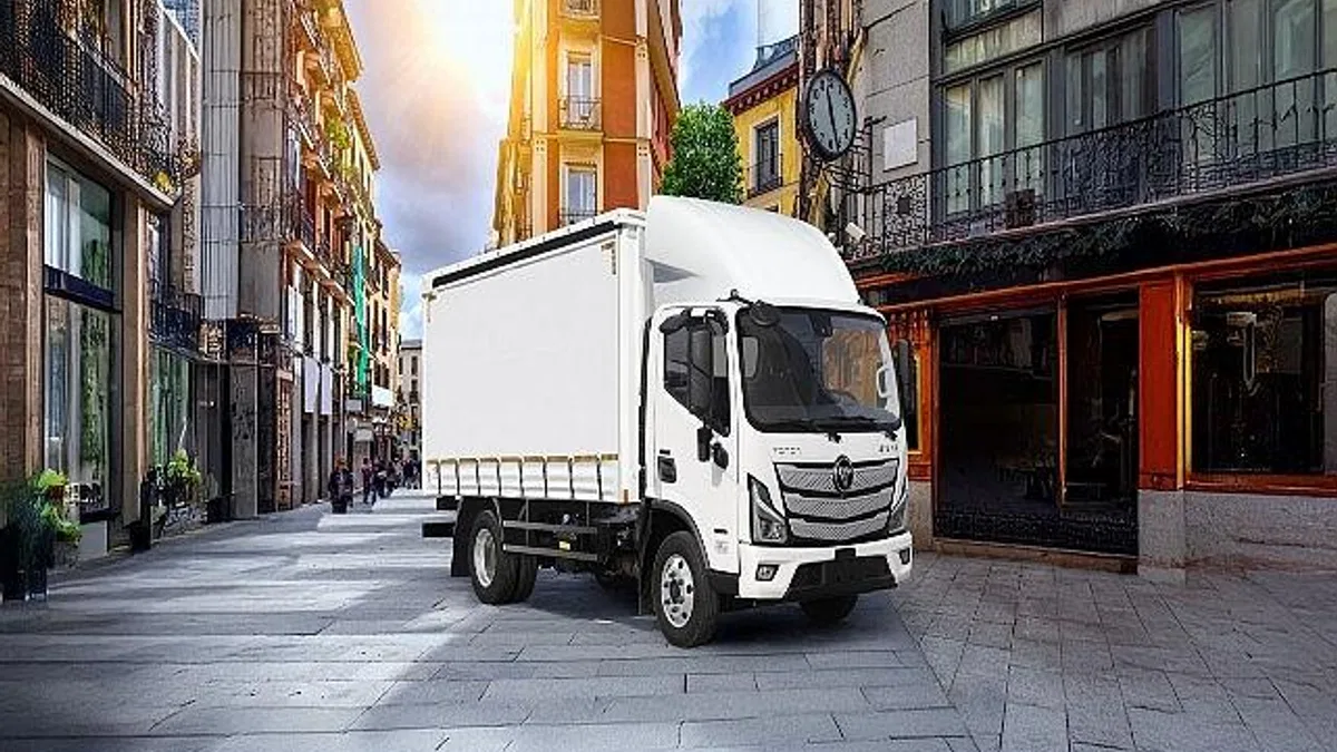 Ticaretin yeni gücü Otokar Atlas 9, konfor, ekonomi ve güvenliği bir arada sunuyor