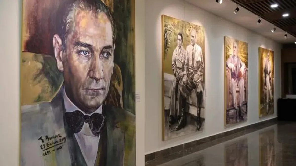“Atatürk: İz Bırakan İlkler” sergisi Eskişehir’de açıldı