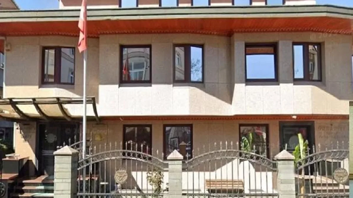 İstanbul Ümraniye’de 10 yılı aşan hukuk savaşında zafer! 5 bin metrekarelik mülk yeniden Esnaf Odası’nda