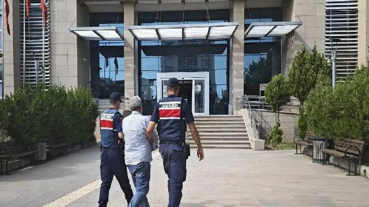 Adıyaman'da uyuşturucu operasyonları... 10 yıl hapis cezalı şüpheli yakalandı