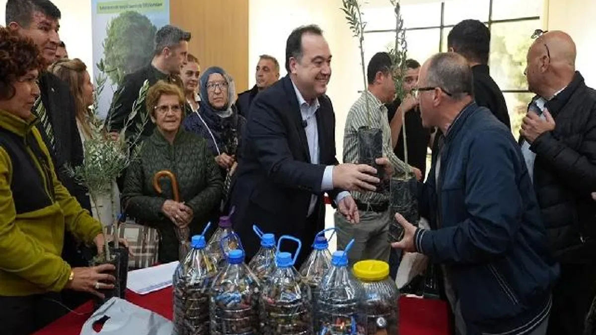 Manisa'da atık piller fidana dönüşüyor
