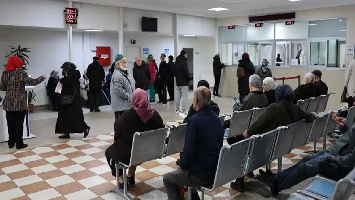 Sakarya Büyükşehir vatandaşlara şifa dağıtıyor... Tıp Merkezi'nin hasta sayısı bine yükseldi