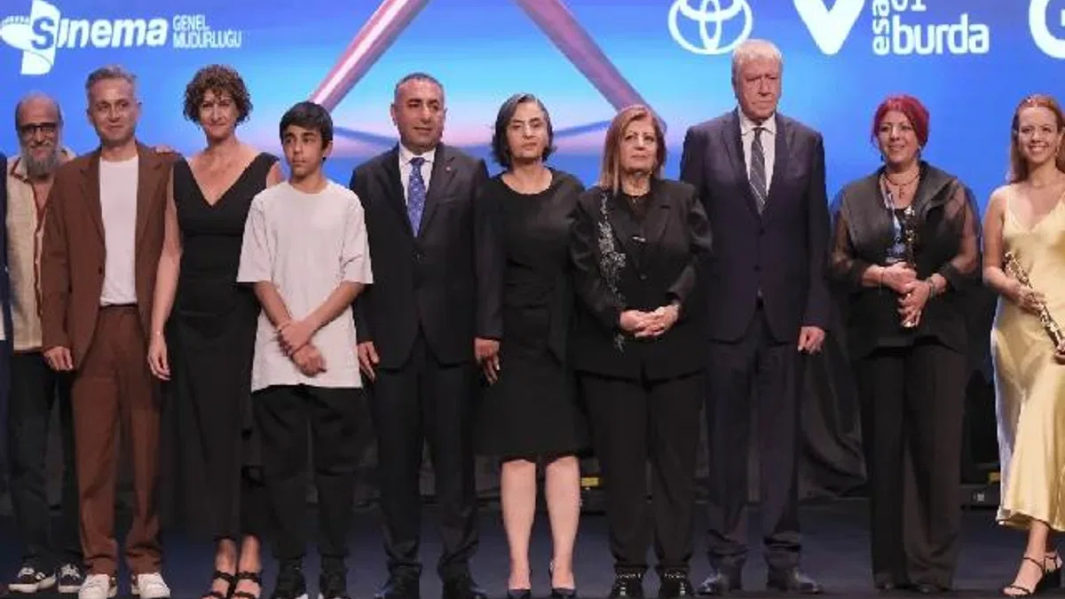32. Uluslararası Adana Altın Koza Film Festivali’nde ödüller sahiplerini buldu