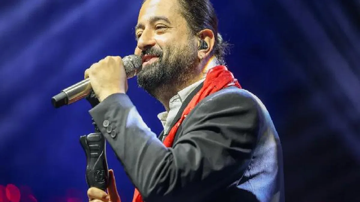 İstanbul Bakırköy’de Cumhuriyet coşkusu Koray Avcı konseri ile taçlandı