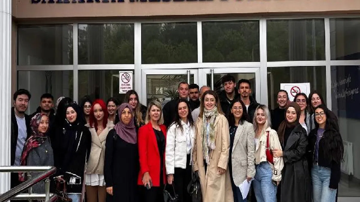 Sakarya'da öğrencilere kentsel atık yönetimi anlatıldı