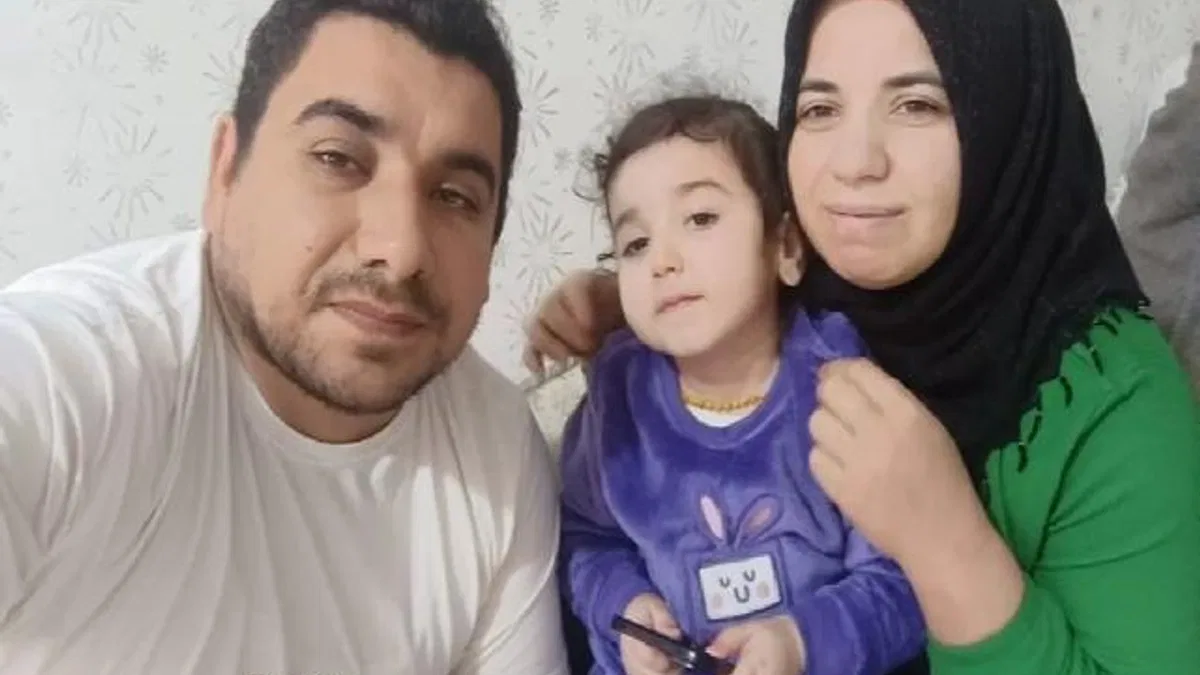 Türkiye SMA hastası Menesa'ya sahip çıktı sıra devlette