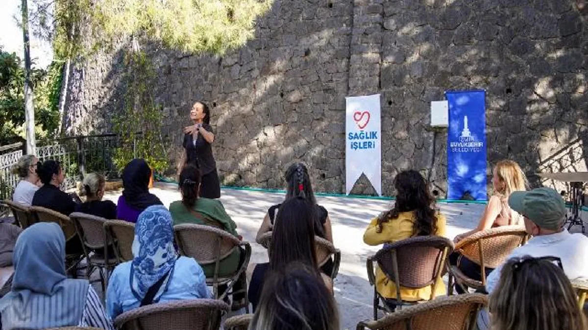 İzmir’de “Bizim Mahalle Sohbetleri” başladı