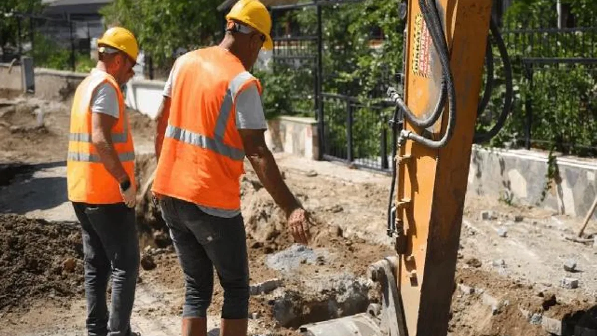 Balıkesir Burhaniye’de kanalizasyon sorunu tarihe karıştı