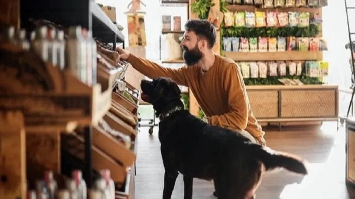 Köpek ve kedi sahipleri sürdürülebilir diyetlere daha açık