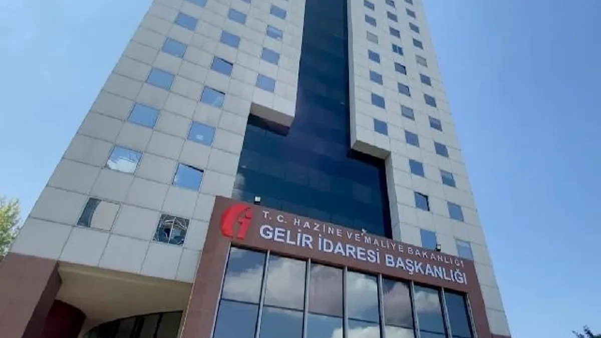 Basit usul mükellefler için yeni düzenleme... Defter ve belge işlemlerine geçiş yetkisi oda ve birliklerde