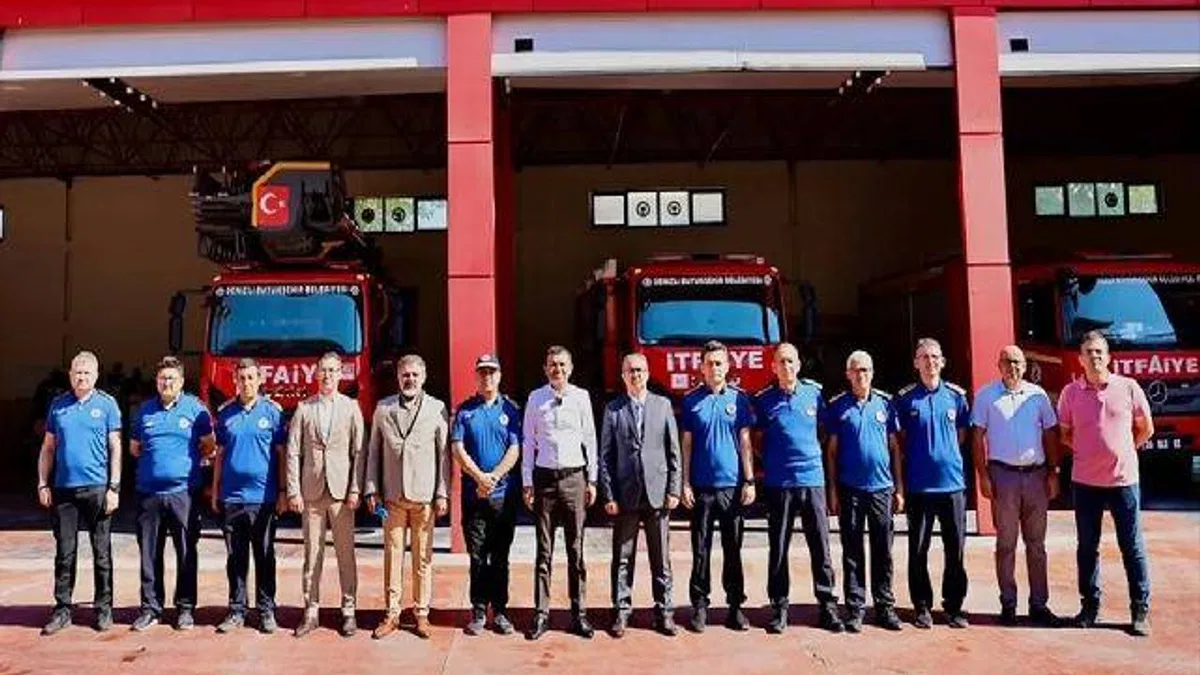 Denizli'de Başkan Çavuşoğlu’ndan itfaiye eğitim merkezi’ne ziyaret