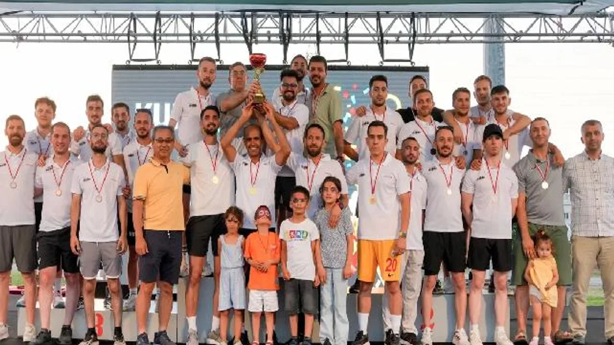 Sakarya'da ‘Ekiden Yarışması’ ile Toyota'da birlik dopingi