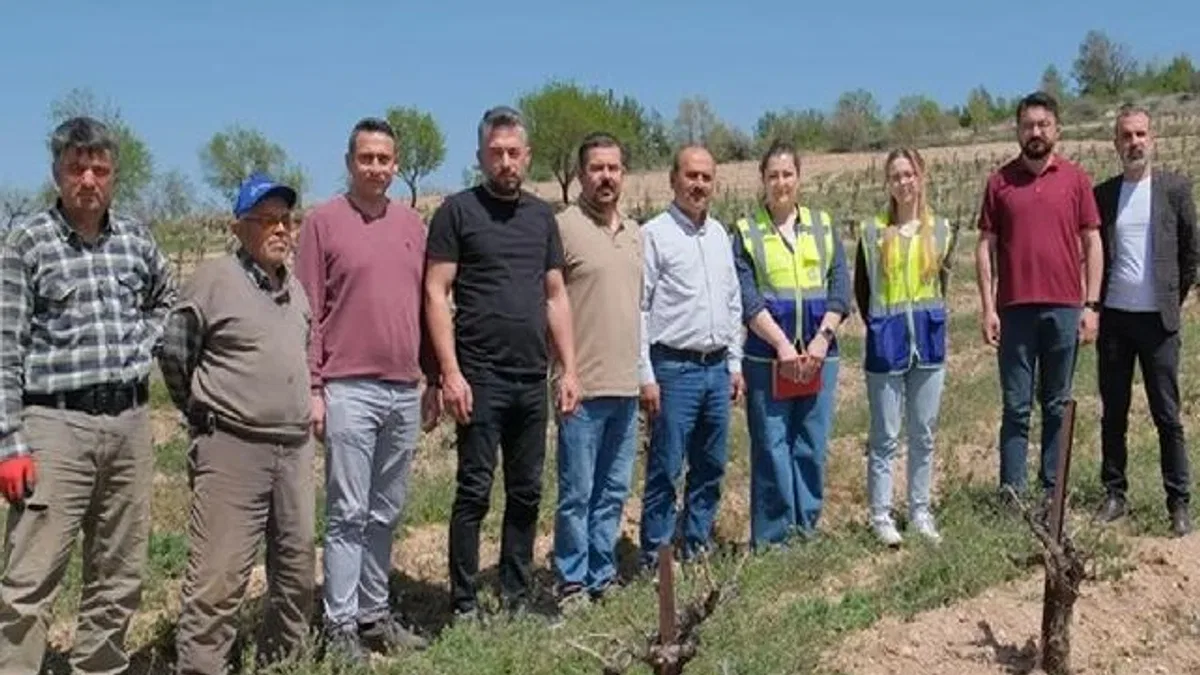 Denizli Büyükşehir üreticileri yalnız bırakmıyor