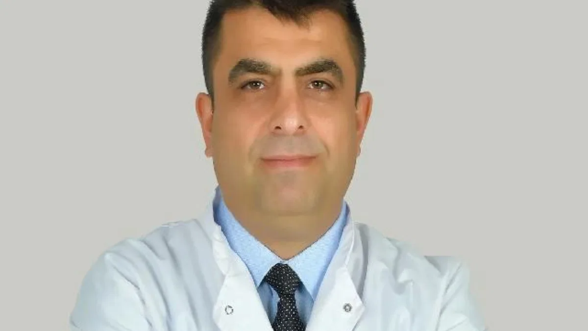 Bursa'da 2 yaşındaki bebeğin böbreğindeki taşa başarılı operasyon