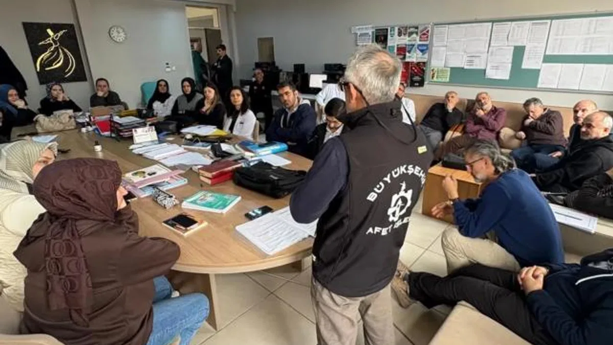 Kocaeli'de Deprem Haftası’nda 2 bin 700 kişiye afet bilinci