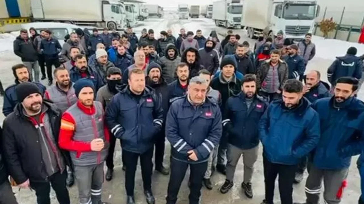 Migros'tan sonra BİM depo çalışanları da direnişe geçti