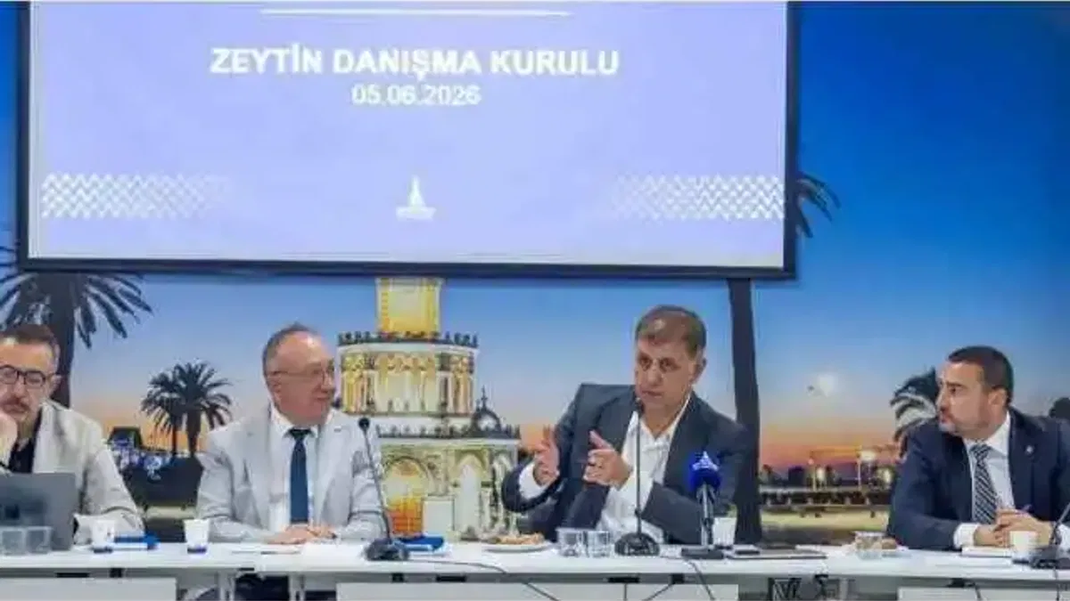 Başkan Tugay: Zeytinin değerini ekonomiye yansıtmalıyız