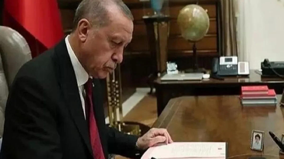 7 üniversiteye yeni fakülte... 3 üniversitede bazı birimler kapatıldı!