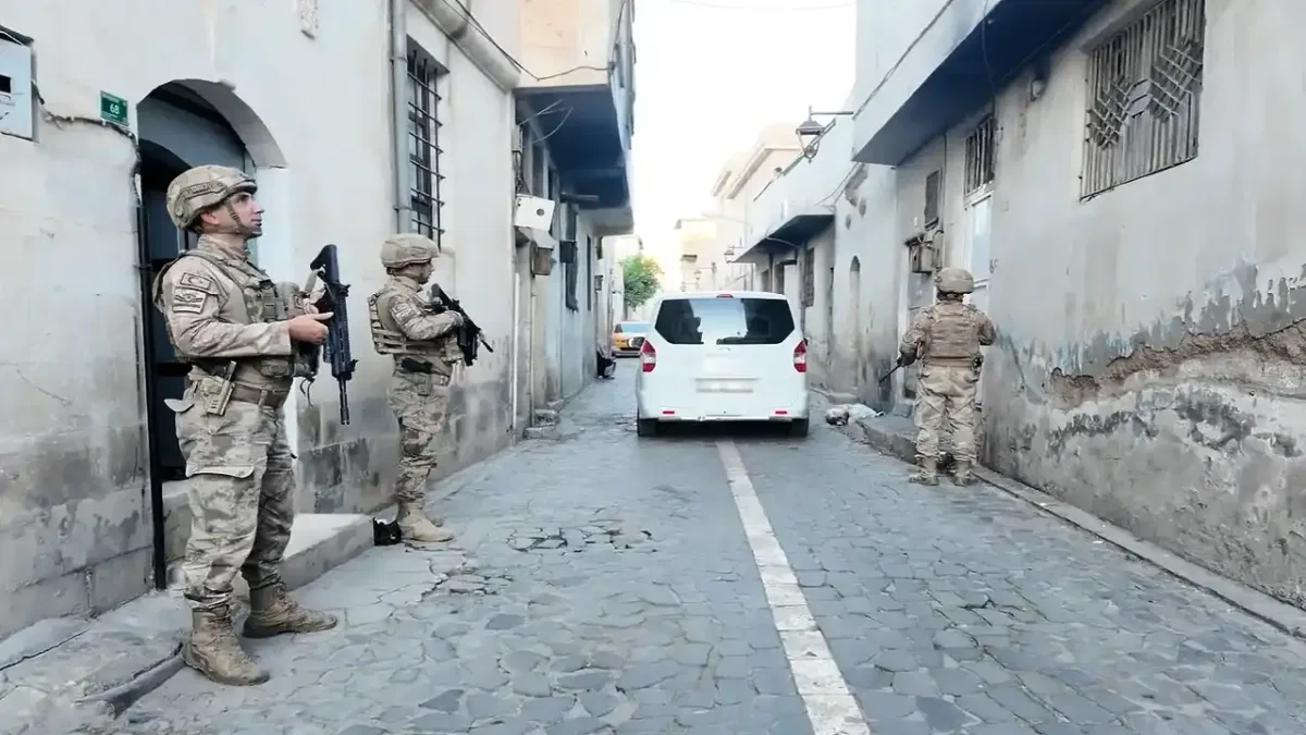 28 ilde DEAŞ operasyonu: 83 gözaltı