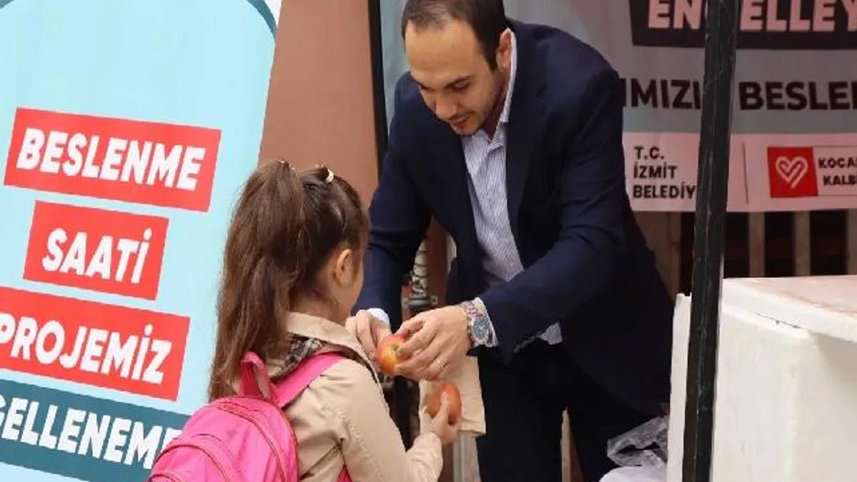 Kocaeli İzmit'te minik kalpler ‘Beslenme Saatiyle’ ısındı