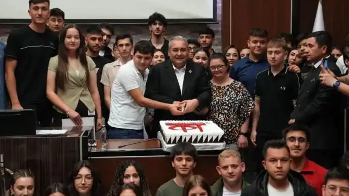 Ankara Keçiören'in stajyerleri sertifikalandı