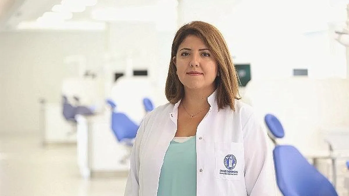 Bayramda Diş Sağlığınızı Korumak İçin Şeker Tüketimine Dikkat!