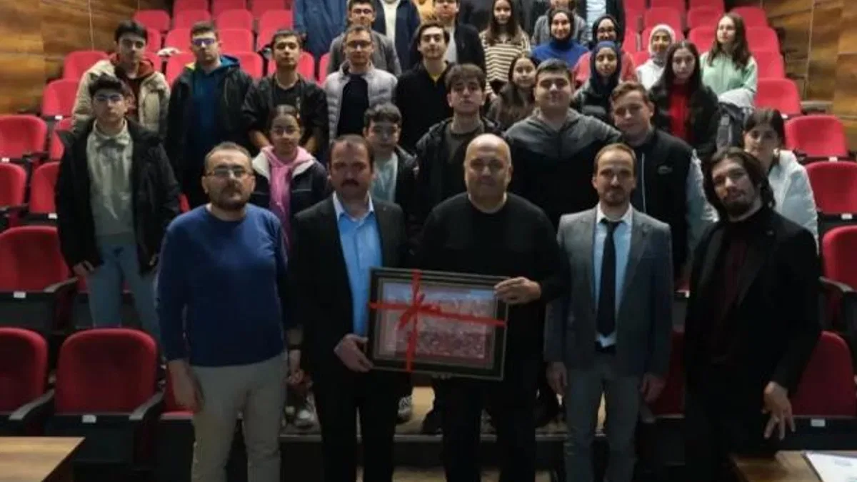 Kayseri Büyükşehir'den gençlere Matematik Kampı