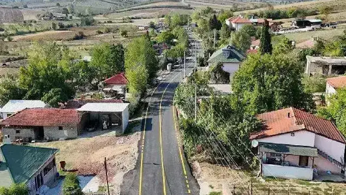 Sakarya Söğütlü’nün yenilenen grup yollarına vatandaşlardan tam not