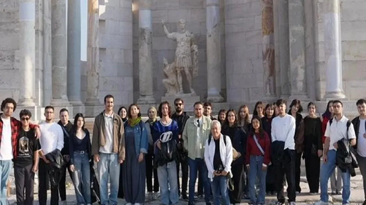 Denizli Büyükşehir’den gençlere yönelik turizm atağı