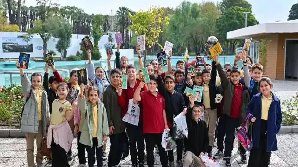 İZKİTAP’a her yaştan ziyaretçi
