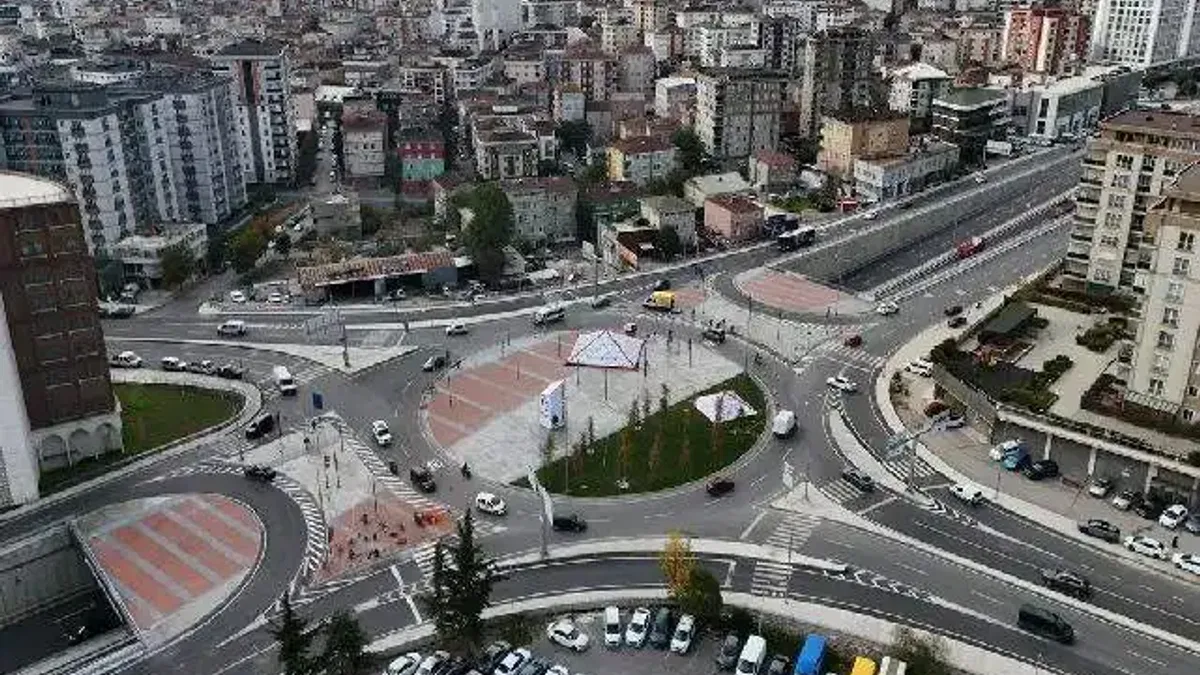 İstanbul'da Yenidoğan Kavşağı hizmete girdi