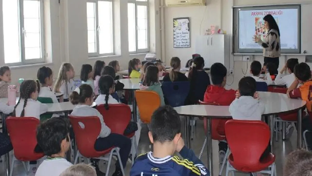 Aliağa ve Bergama'da akran zorbalığı ve şiddete karşı nezaket eğitimi
