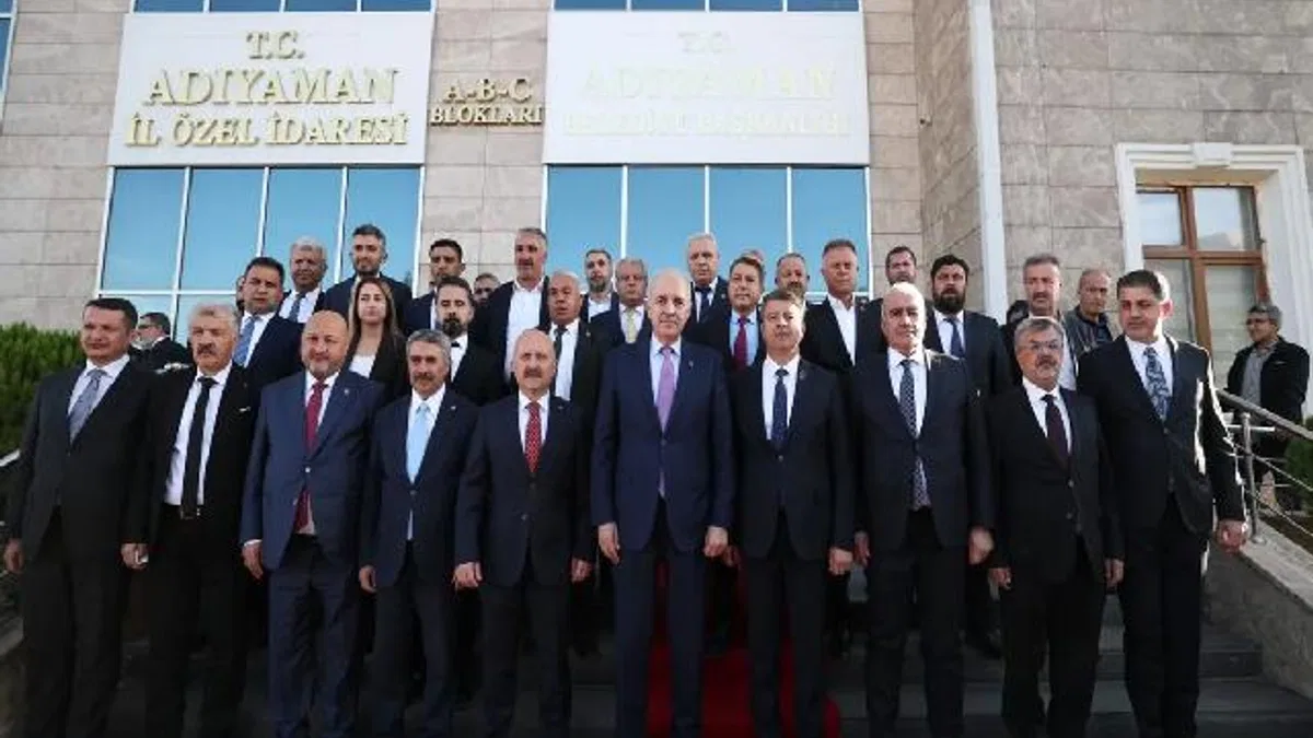 Adıyaman’da Kurtulmuş'tan Valilik ve belediye ziyareti