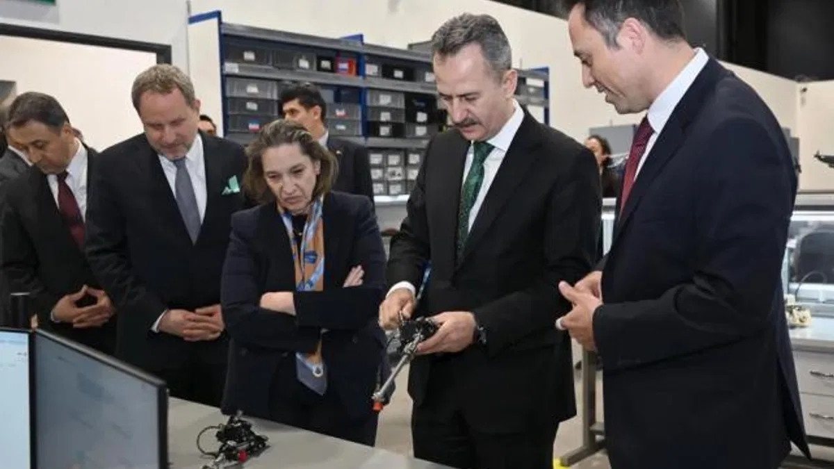 Savunma Sanayisine yeni üretim üssü... Kale ANDAR Fabrikası açıldı
