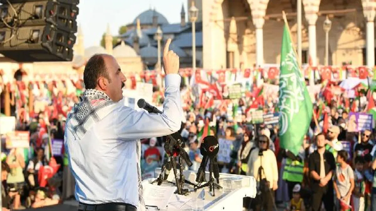 Başkan Altay tüm Konyalıları yürüyüşe davet etti