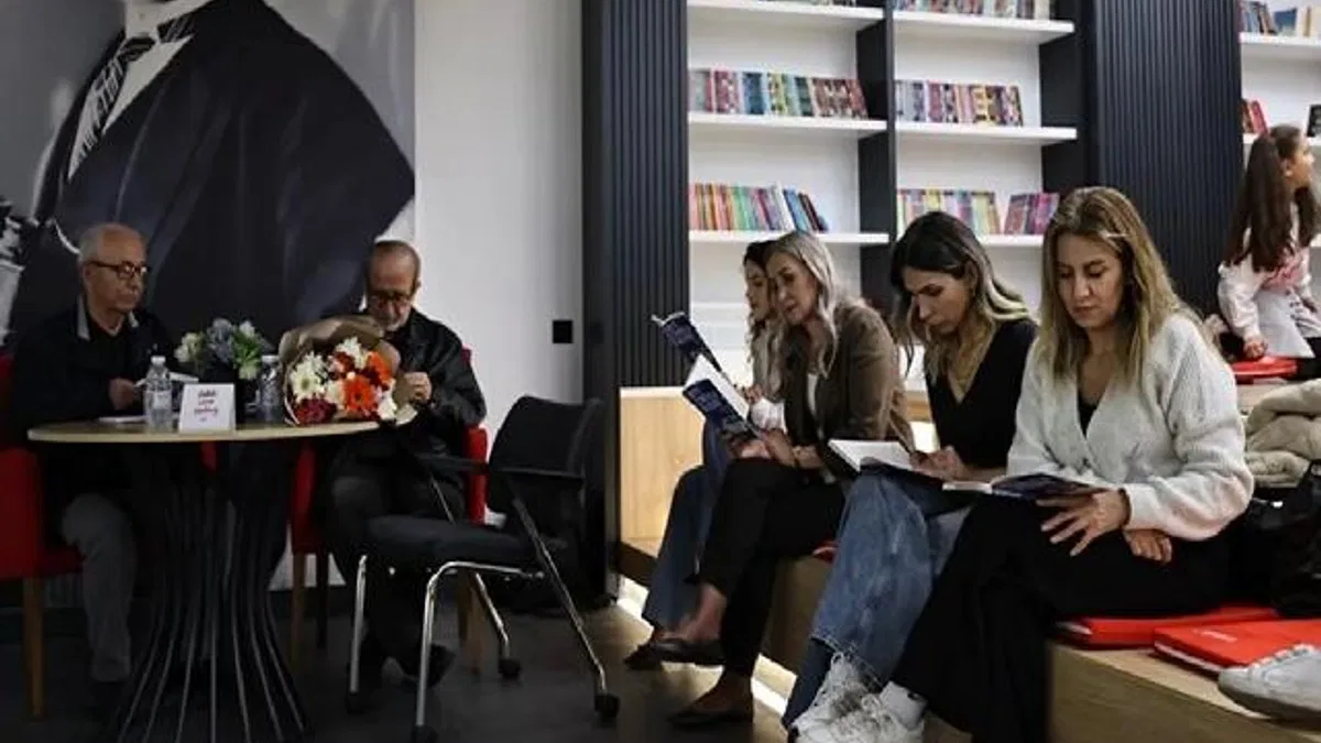 Denizli’de Cumhuriyet coşkusu 'Sessiz Okuma' ile taçlandı