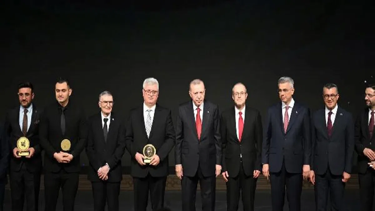 ERÜ’ye Cumhurbaşkanı Recep Tayyip Erdoğan’dan ödül