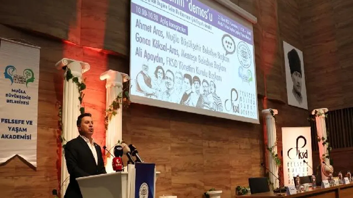 Muğla’da demokrasi ve felsefe buluştu