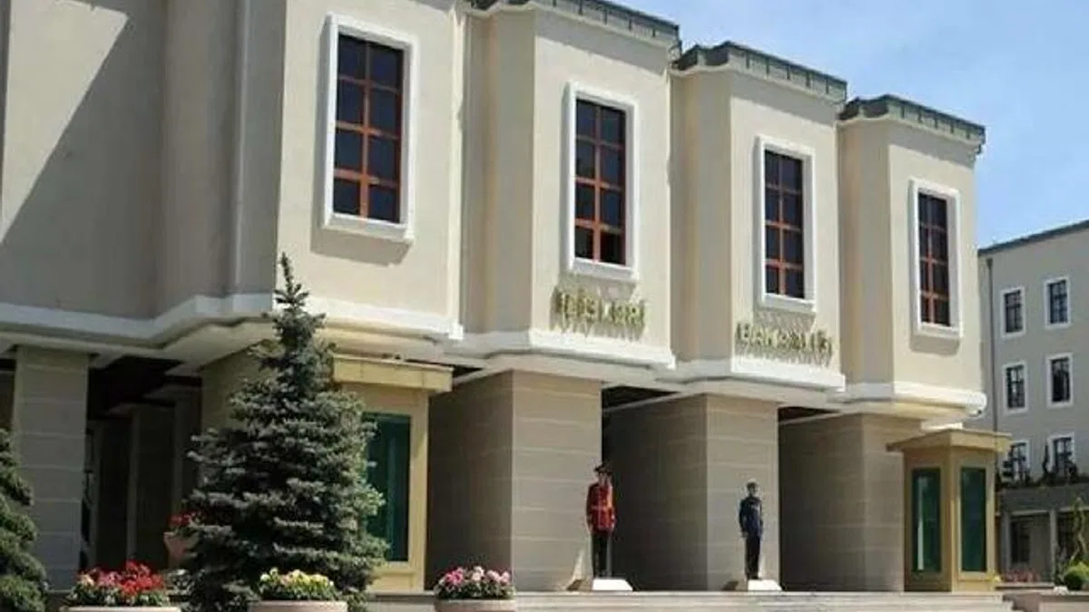 27 mülki idare amiri birinci sınıfa yükseltildi... Terfiler 'Resmi'leşti