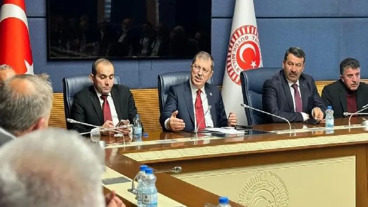Tokatlı 70 muhtar Gazi Meclis'te