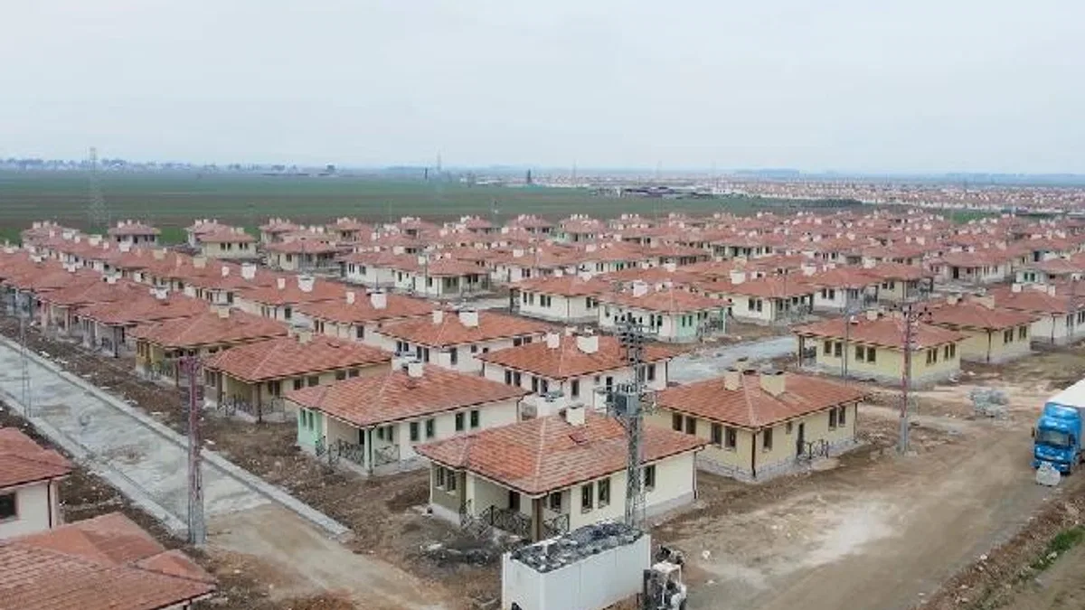 Bakan Kurum paylaştı... Türkiye'nin ilk kırsal uydu kenti!