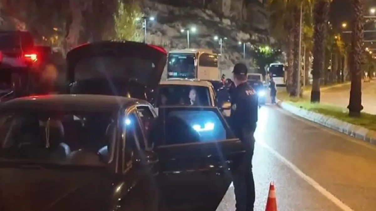 Şanlıurfa'da kapsamlı huzur! Aranan 74 şahıs yakalandı