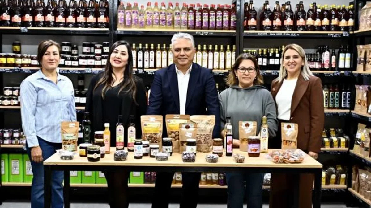 Antalya'da Yerli Malı Haftası’nda kadın emeğine destek