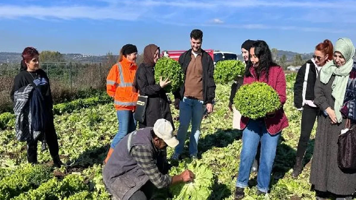 Kocaeli Büyükşehir’den aday çiftçilere uygulamalı tarım eğitimi