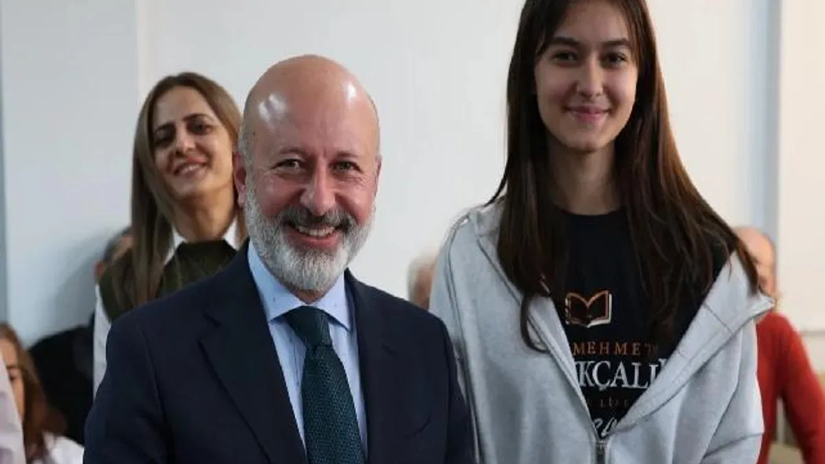 Kayseri Kocasinan'da 8 yıl sonra duygusal buluşma