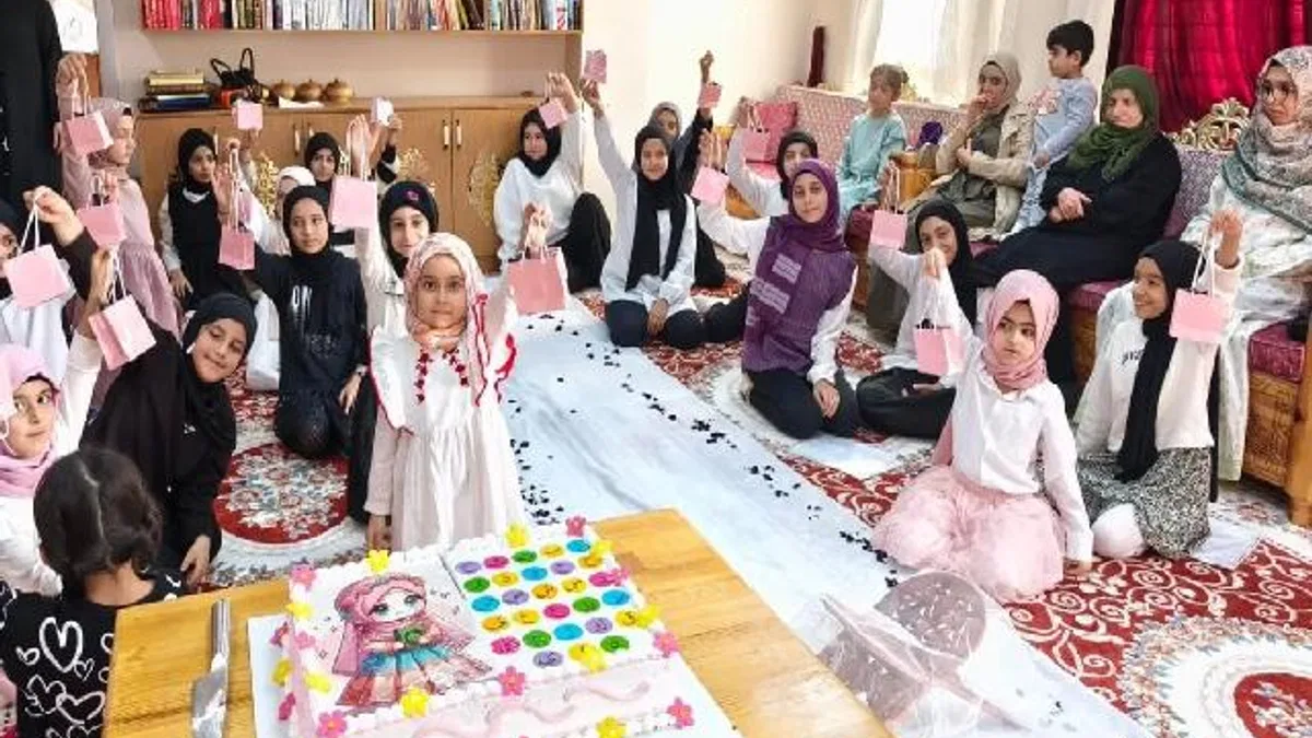 Mardin Yeşilli Gençlik Merkezi'nde Kur'an eğitimi sürüyor