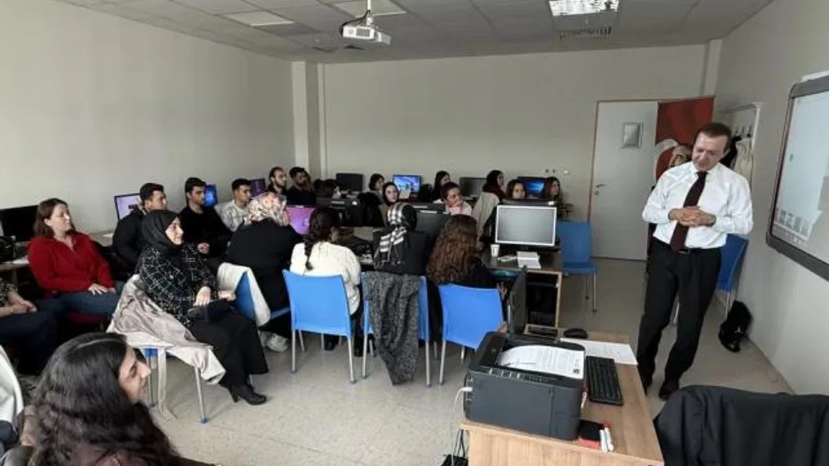 Çorum’da FARMAHANE projesi ile eczacı kalfası eğitimleri başladı